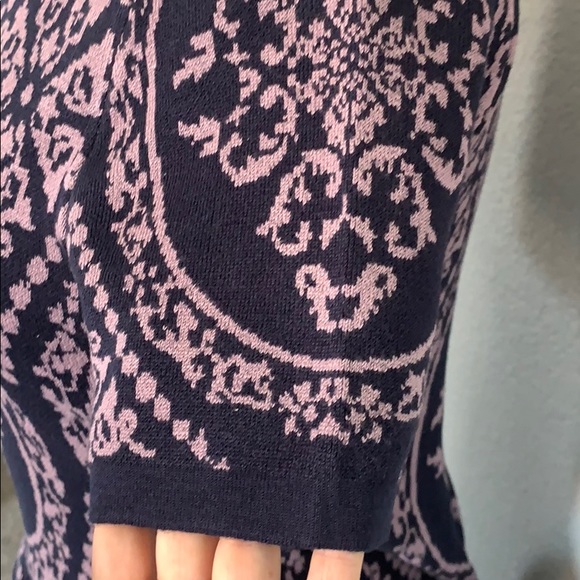 Romeo + Juliet Couture Jacquard Sweater Dress - Picture 4 of 9